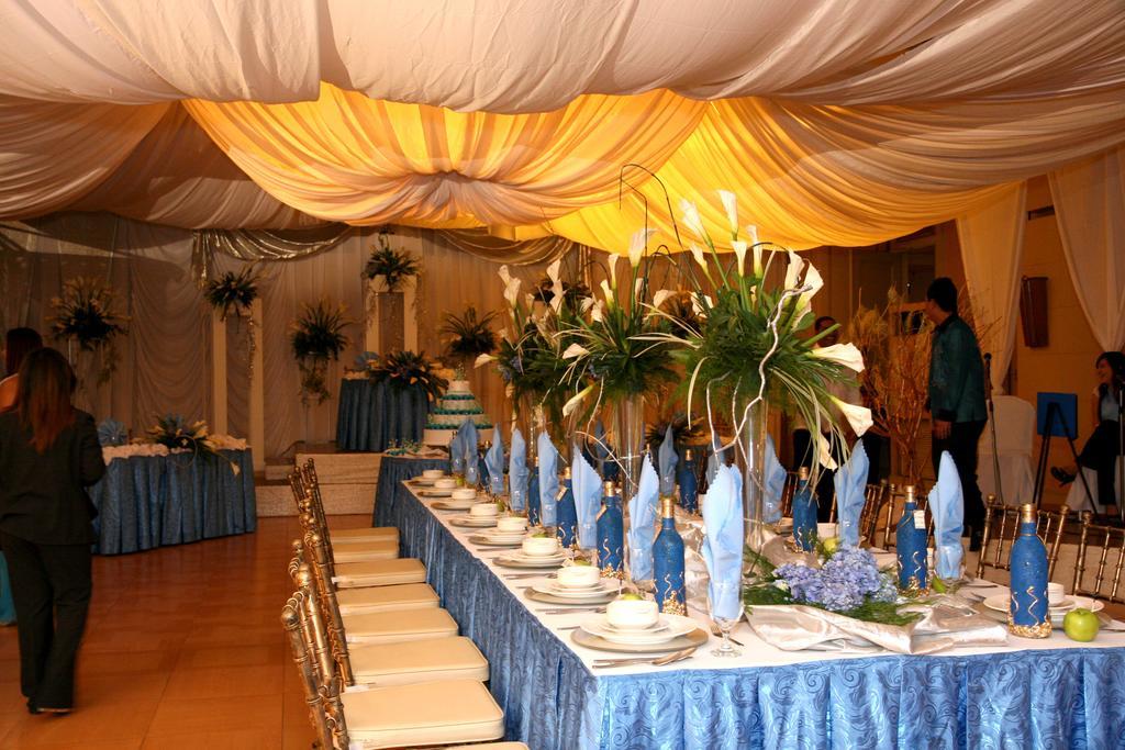 Bacolod Business Inn Exterior foto